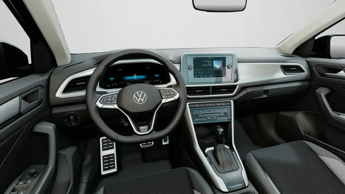 Używany VW T-Roc 150 KM (110 kW) 2025 Czarny SUV