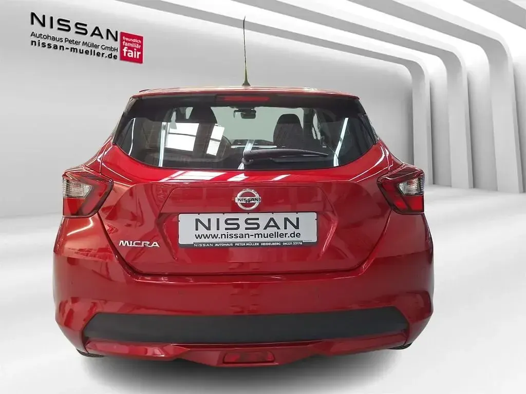 Gebraucht Nissan Micra Acenta 92 PS (67 kW) 2023 Rot Kleinwagen