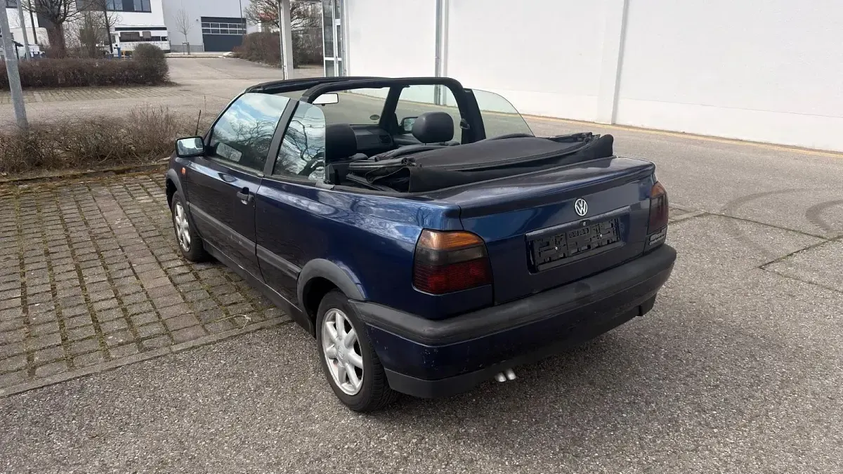 Gebraucht VW Golf 115 PS (84 kW) 1993 Blau Cabrio
