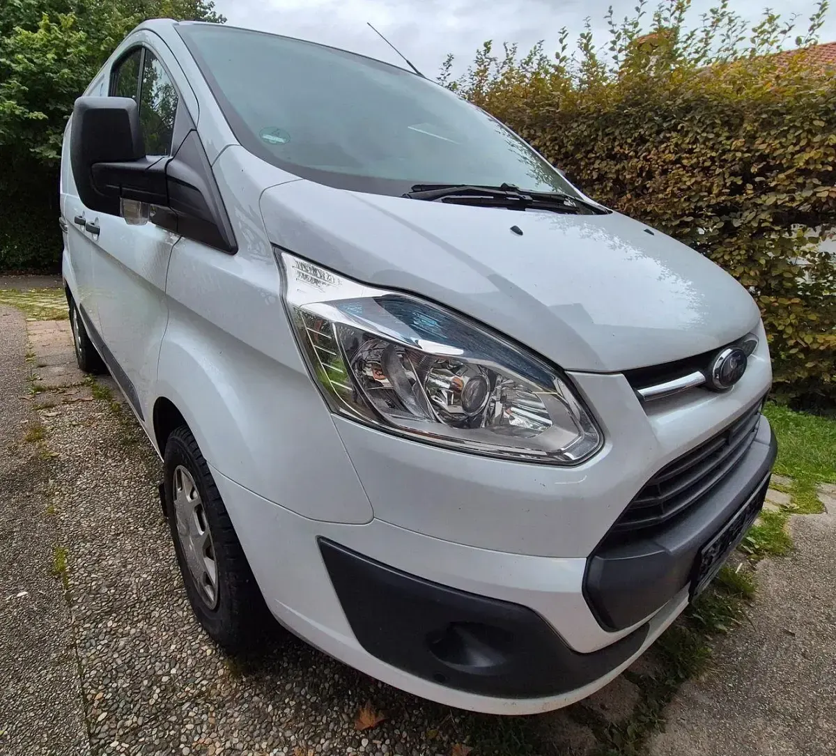 Second-hand Ford Transit Custom 125 CP (91 kW) 2016 Alb Monovolum