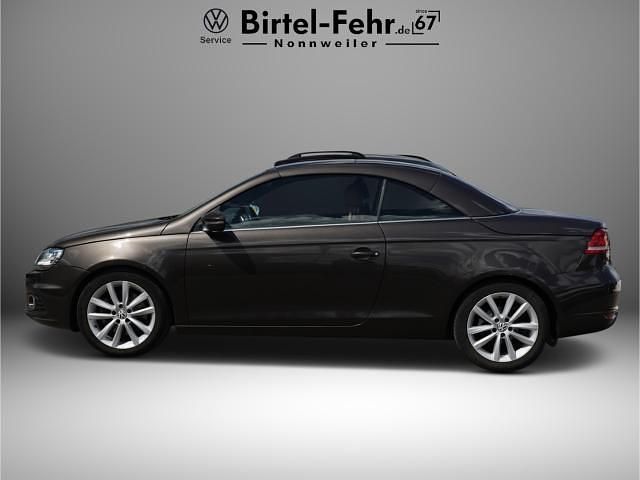 Usata VW Eos 140 CV (102 kW) 2013 Marrone Cabrio