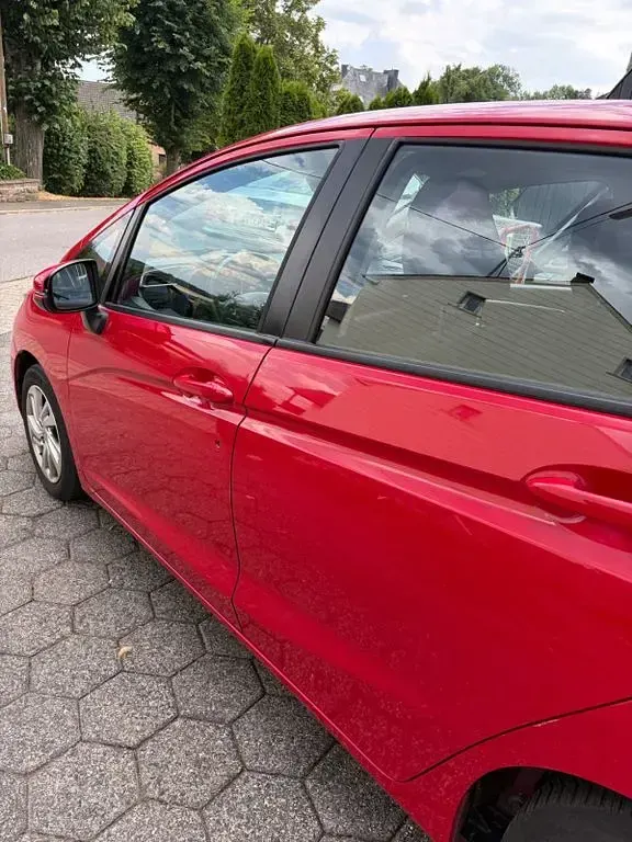 Gebraucht Honda Jazz Elegance 102 PS (75 kW) 2016 Rot Kleinwagen