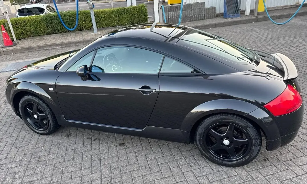 Gebraucht Audi TT 180 PS (132 kW) 2002 Schwarz Coupé