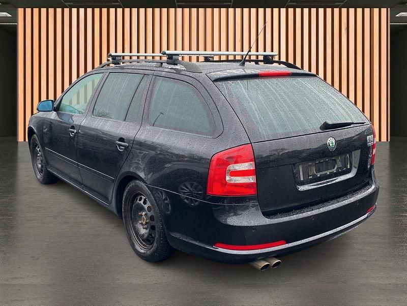 Gebraucht Skoda Octavia RS 200 PS (147 kW) 2007 Schwarz magic perleffekt Kombi