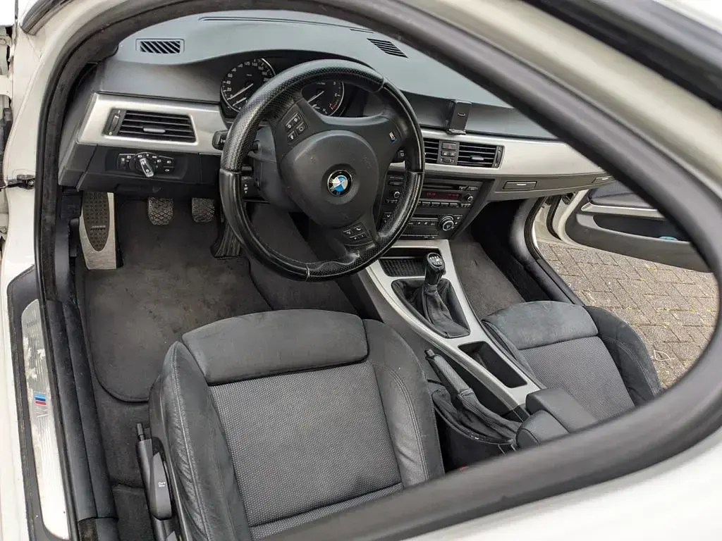 Gebraucht BMW 318 Performance 143 PS (105 kW) 2009 Weiß Limousine