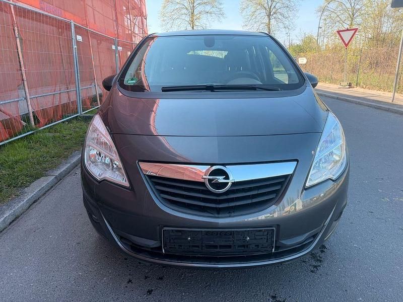 Gebraucht Opel Meriva Edition 101 PS (74 kW) 2010 Grau Van / Kleinbus