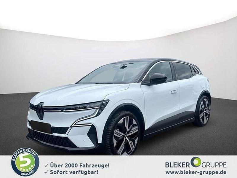 Weiss 369 + schwarz gne Gebraucht 2022 Renault Mégane Iconic Limousine | 28.880 € (Fairer Preis) - Bild 1/4