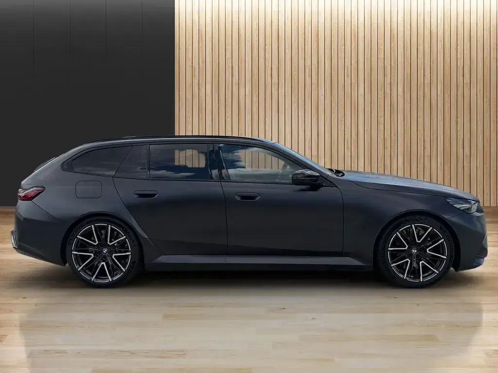Gebraucht BMW M5 Performance 727 PS (534 kW) 2025 Grau Kombi
