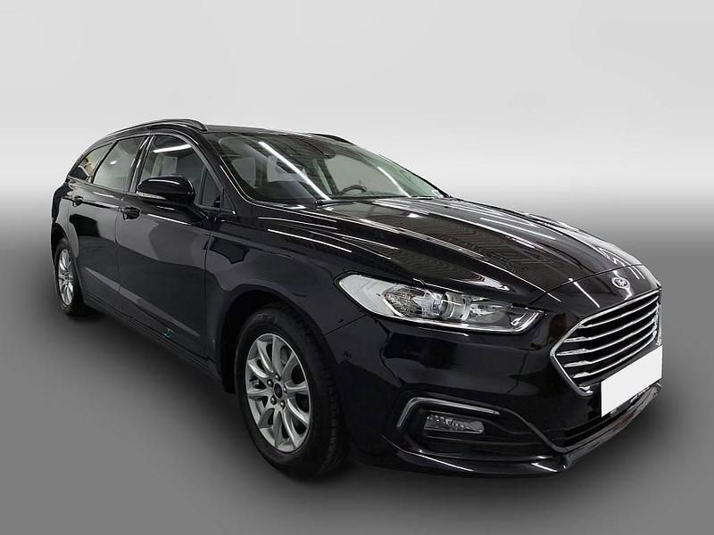 Gebraucht Ford Mondeo Trend 150 PS (110 kW) 2020 Schwarz Kombi