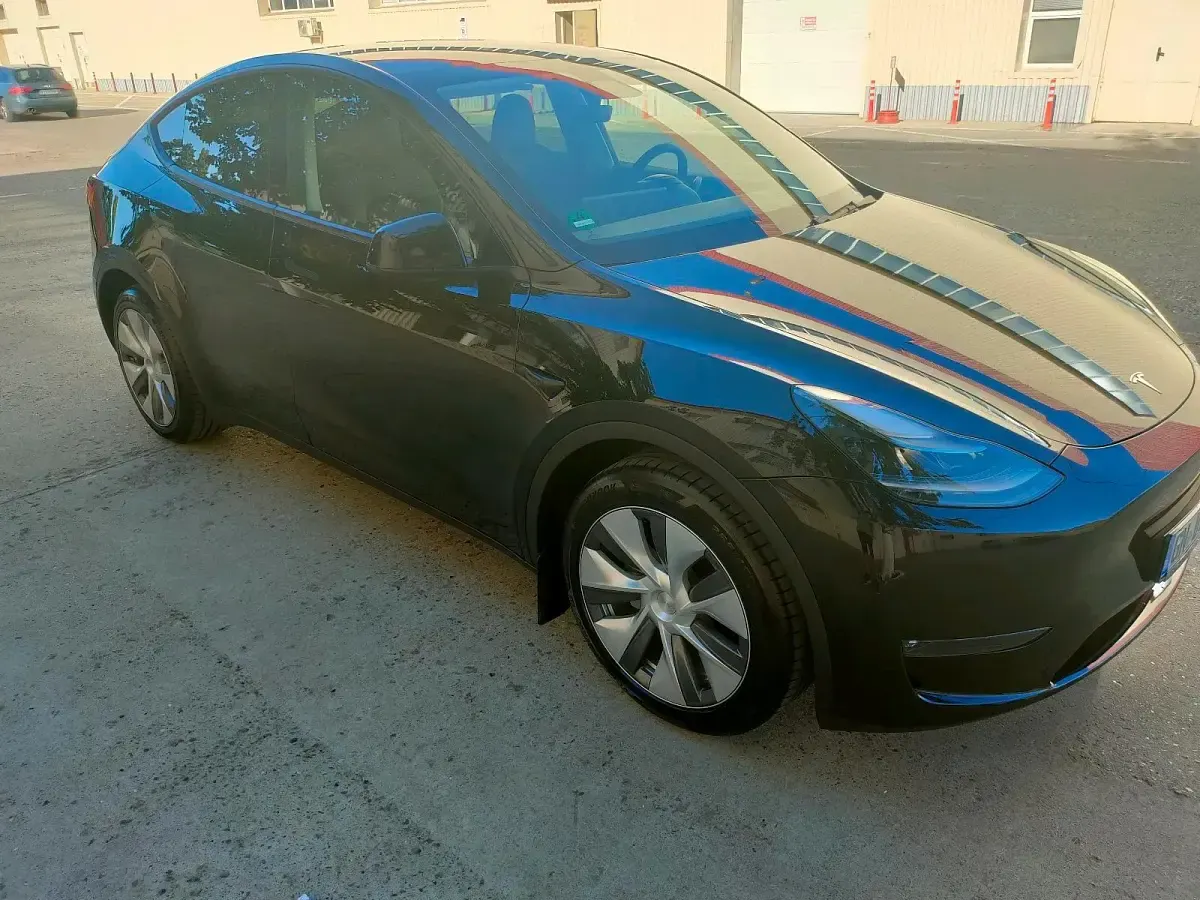 Gebraucht Tesla Model Y 378 kW (514 PS) 2022 Schwarz SUV