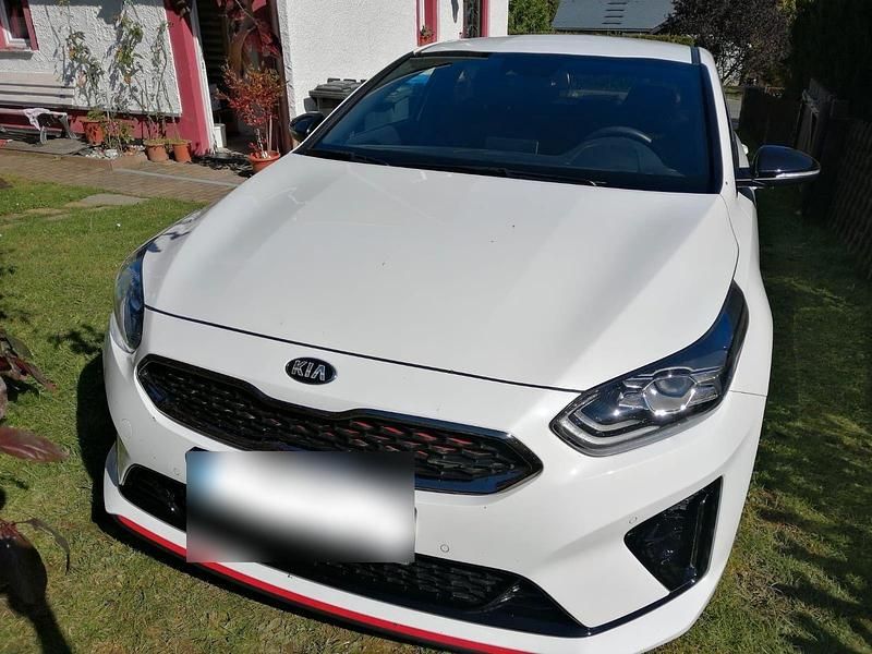Gebraucht Kia ProCeed GT 204 PS (150 kW) 2019 Weiß Kombi