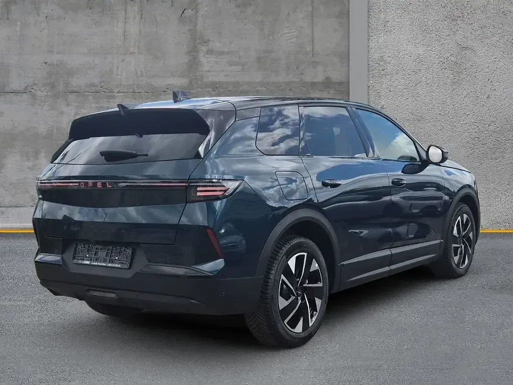 Neu Opel Grandland X Ultimate 136 PS (100 kW) 2026 Spektrum blau SUV