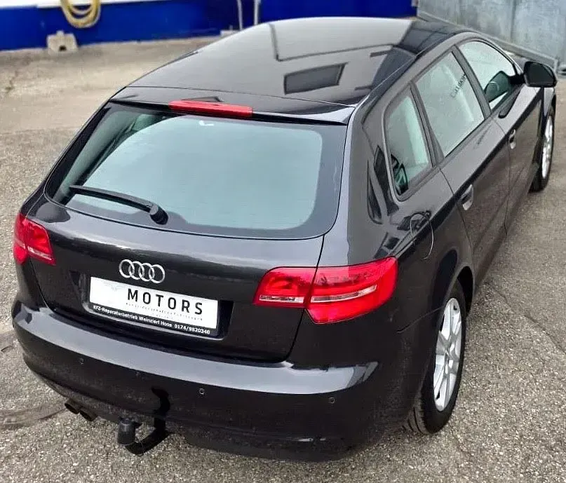 Gebraucht Audi A3 Attraction 125 PS (91 kW) 2010 Grau Kleinwagen