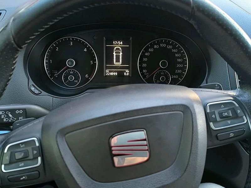 Gebraucht Seat Alhambra 177 PS (130 kW) 2013 Silber Van / Kleinbus