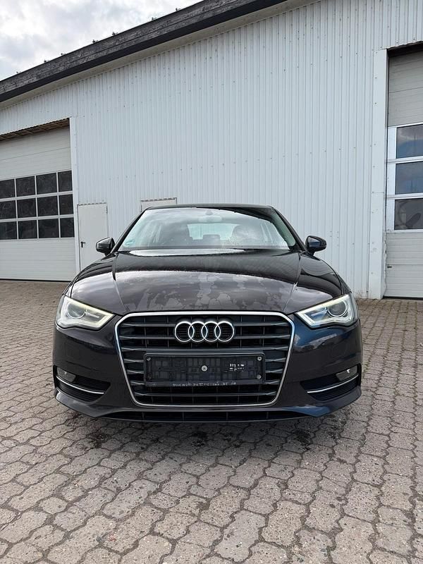 Gebraucht Audi A3 125 PS (91 kW) 2013 Andere farben
