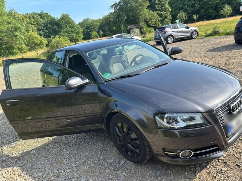 Schwarz Gebraucht 2012 Audi A3 | 5.500 € (Superpreis) - Bild 1/4