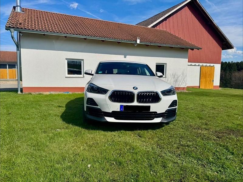 Gebraucht BMW X2 Shadowline 150 PS (110 kW) 2021 Weiß SUV