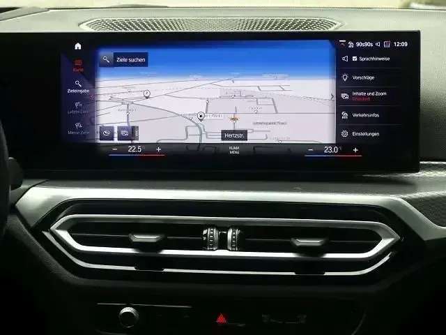 Gebraucht BMW 318 Performance 156 PS (114 kW) 2024 Weiß Limousine