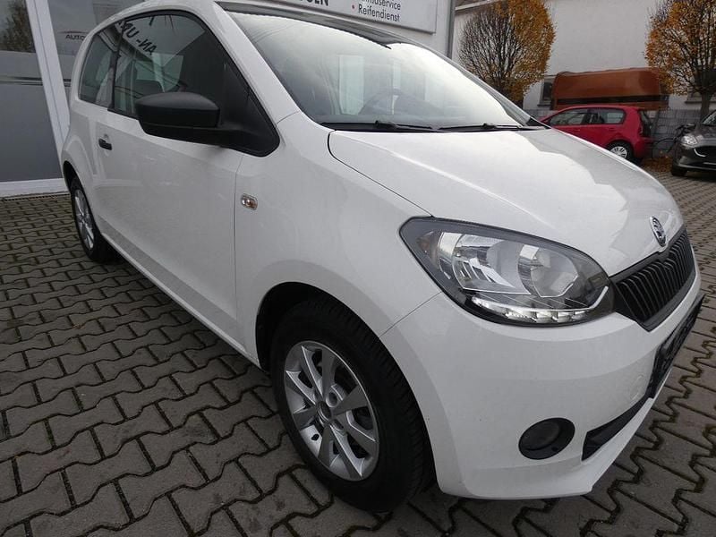 Weiß Gebraucht 2016 Skoda Citigo Cool Edition Kleinwagen | 7.499 € (Fairer Preis) - Bild 1/4