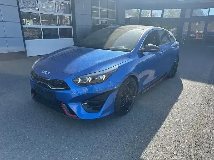 Używany Kia ProCeed GT 204 KM (150 kW) 2023 Niebieski Kombi