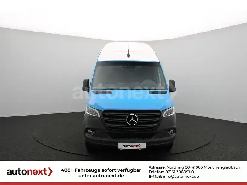 Używany Mercedes Sprinter 170 KM (125 kW) 2022 Niebieski Van