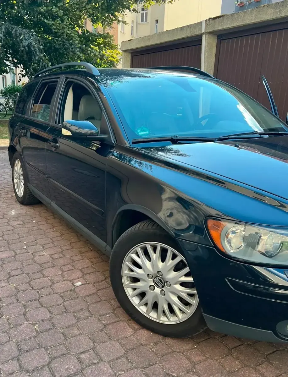 Gebraucht Volvo V50 140 PS (102 kW) 2004 Schwarz Kombi