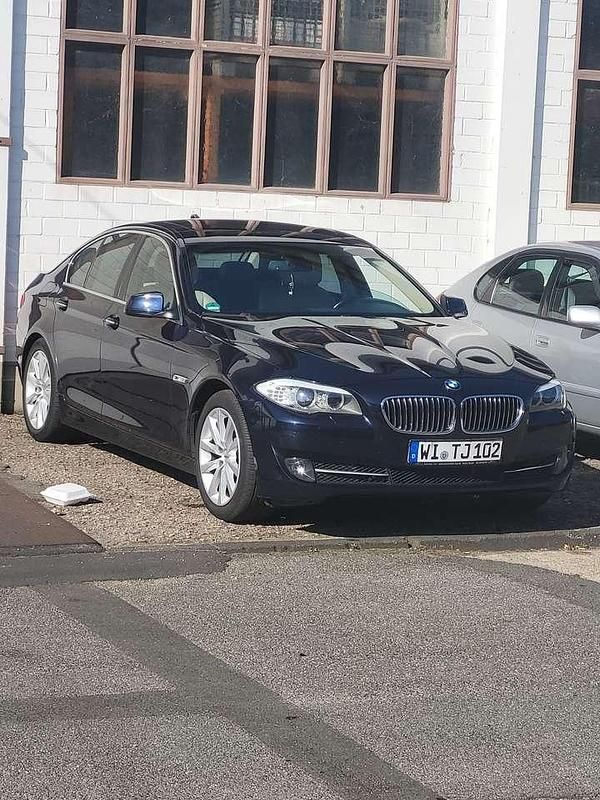Gebraucht BMW 523 204 PS (150 kW) 2011 Limousine