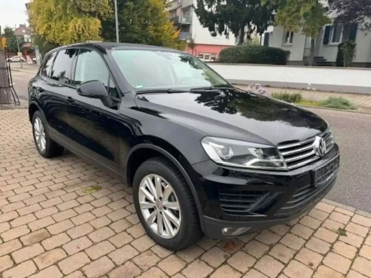 Gebraucht VW Touareg Terrain Tech 262 PS (192 kW) 2017 Schwarz SUV