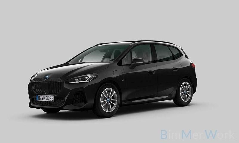 Gebraucht BMW 225 M Sport 245 PS (180 kW) 2023 Black sapphire metallic Van / Kleinbus