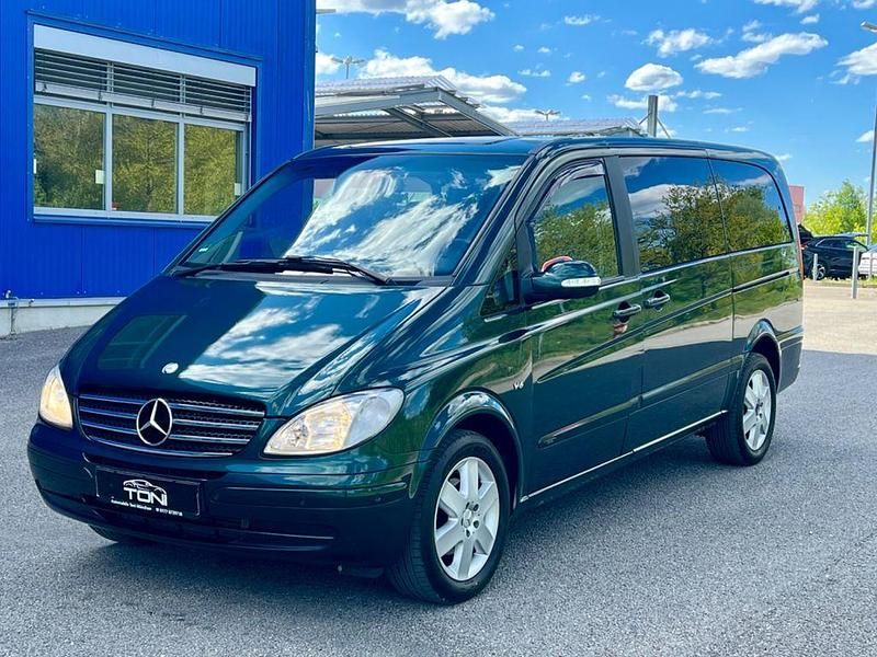 Grün Gebraucht 2008 Mercedes Viano Van / Kleinbus | 8.900 € (Etwas zu teuer) - Bild 1/4