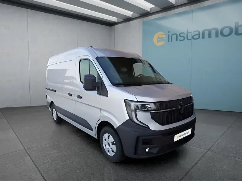 Neu Renault Master 170 PS (125 kW) 2026 Van / Kleinbus