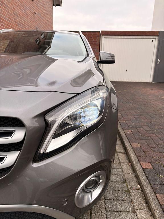 Gebraucht Mercedes GLA180 122 PS (89 kW) 2018 SUV