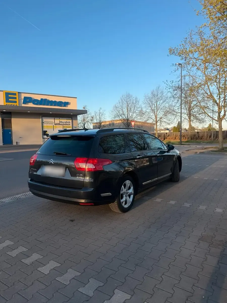 Gebraucht Citroën C5 131 PS (96 kW) 2009 Schwarz Kombi