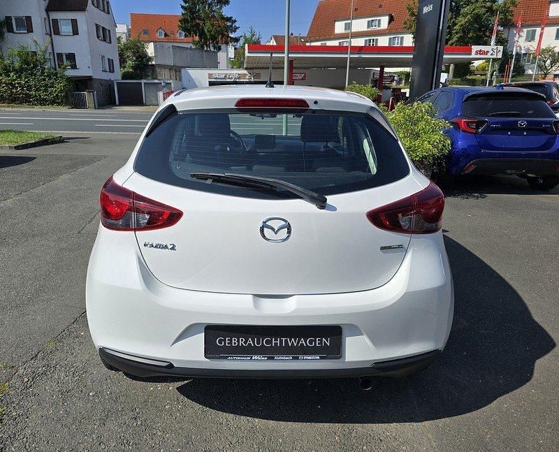 Gebraucht Mazda 2 Prime-Line 75 PS (55 kW) 2021 Purweiß Kleinwagen