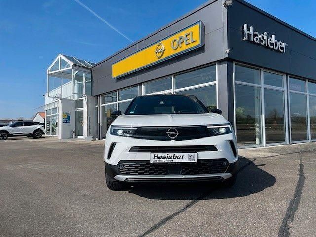 Gebraucht Opel Mokka-e Ultimate 100 kW (136 PS) 2022 Weiß SUV