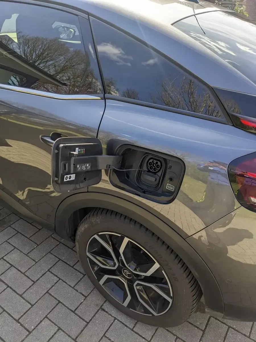 Gebraucht Citroën e-C4 100 kW (136 PS) 2022 Grau Coupé