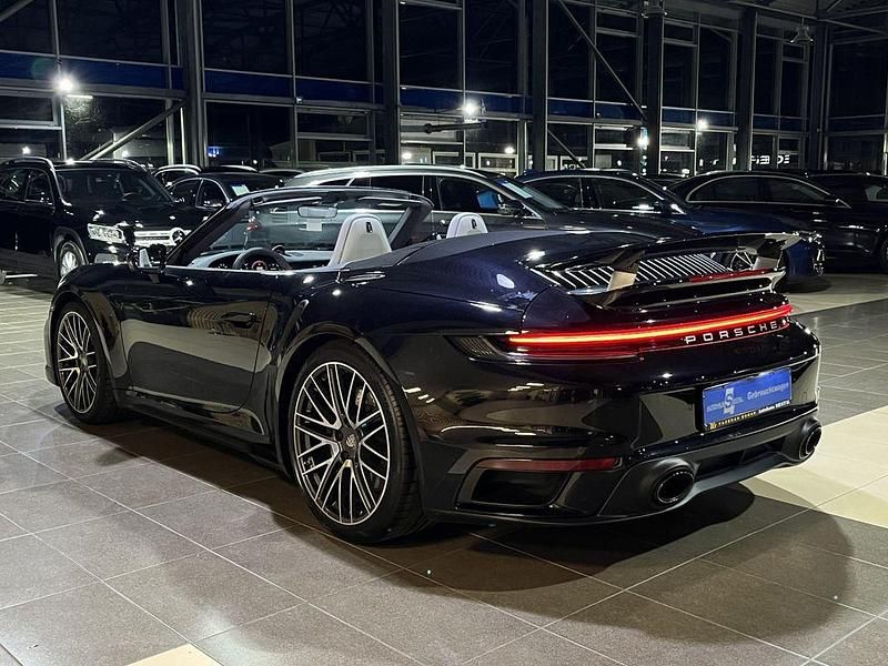 Gebraucht Porsche 992 Sport 581 PS (427 kW) 2021 Schwarz tiefschwarzmetallic (metallic) Cabrio