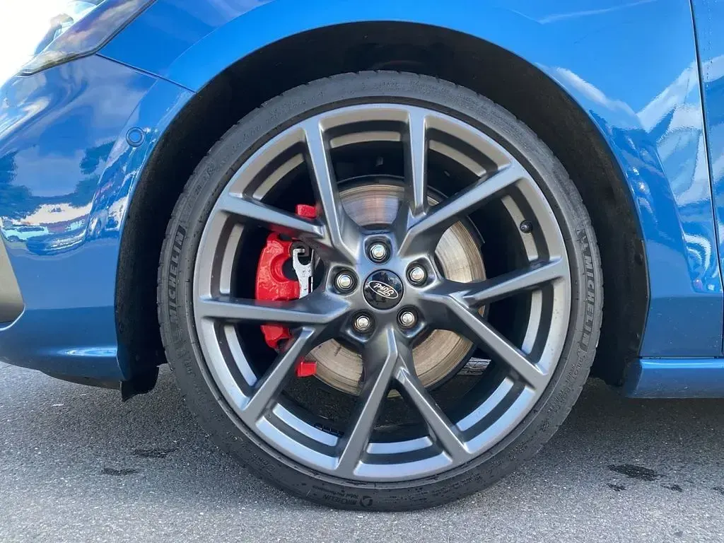 Gebraucht Ford Focus Performance Edition 280 PS (205 kW) 2020 Blau Limousine