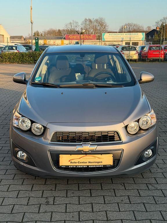 Gebraucht Chevrolet Aveo LT 101 PS (74 kW) 2011 Grau Limousine