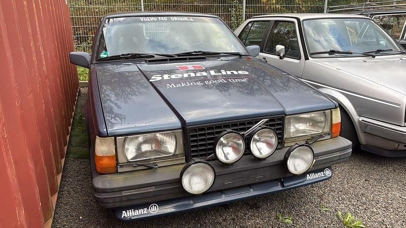 Gebraucht Volvo 744 135 PS (99 kW) 1989 Blau Limousine