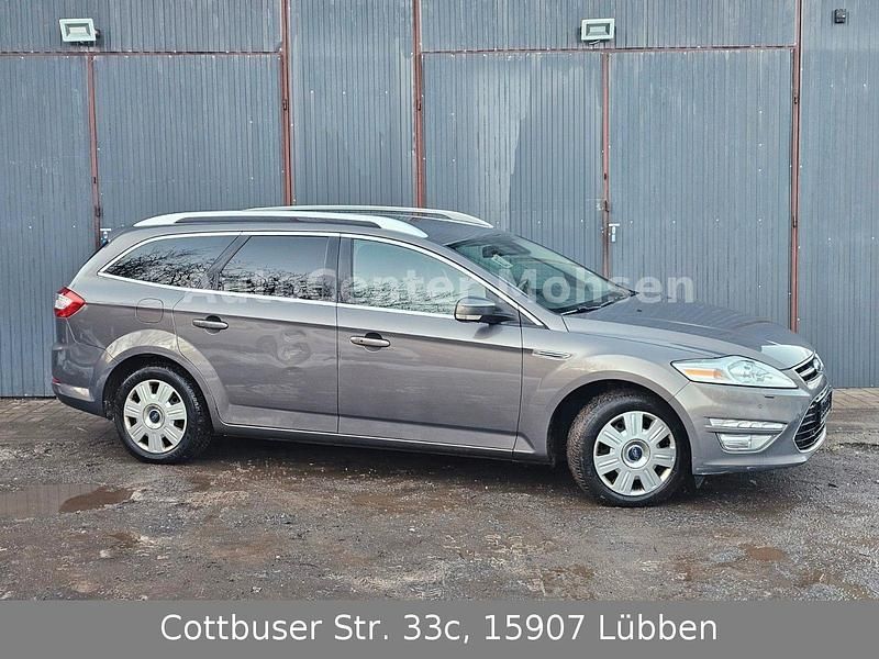Gebraucht Ford Mondeo Titanium 163 PS (119 kW) 2011 Braun Kombi