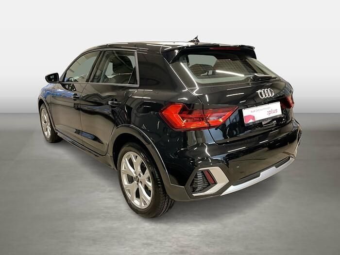 Gebraucht Audi A1 Ambiente 116 PS (85 kW) 2024 Mythosschwarz (metallic) Kleinwagen