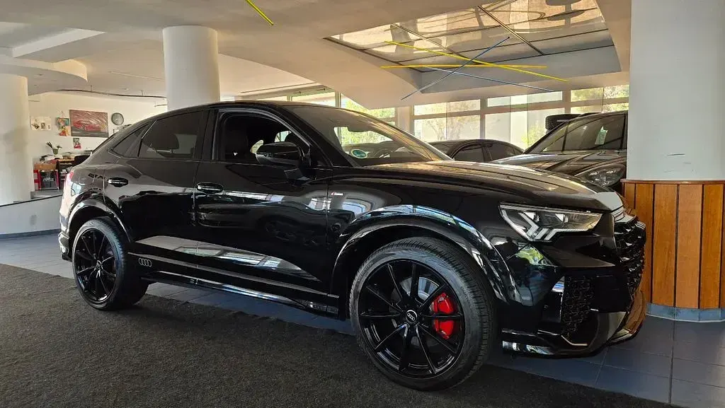 Gebraucht Audi Q3 Sportback S-Line 190 PS (139 kW) 2020 Mythosschwarz metallic SUV