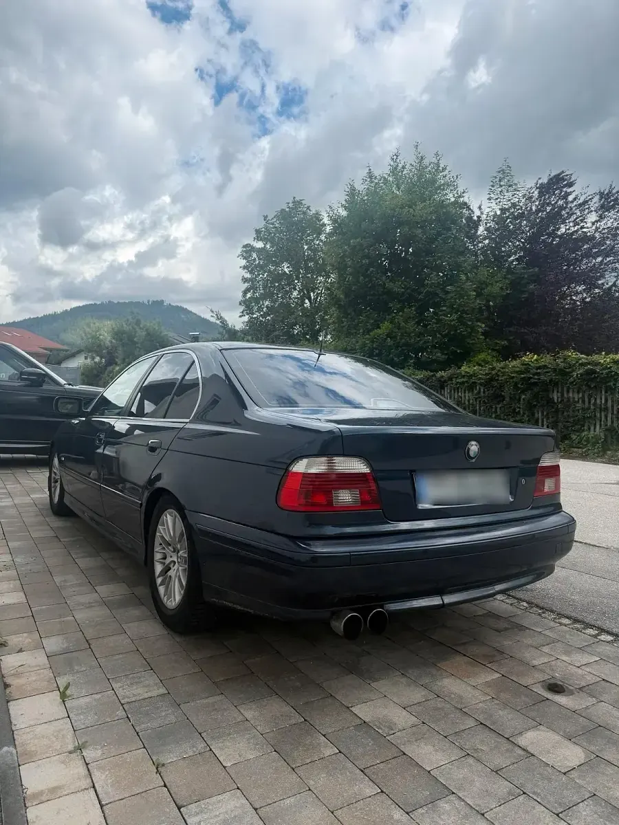Gebraucht BMW 520 170 PS (125 kW) 2002 Blau Limousine