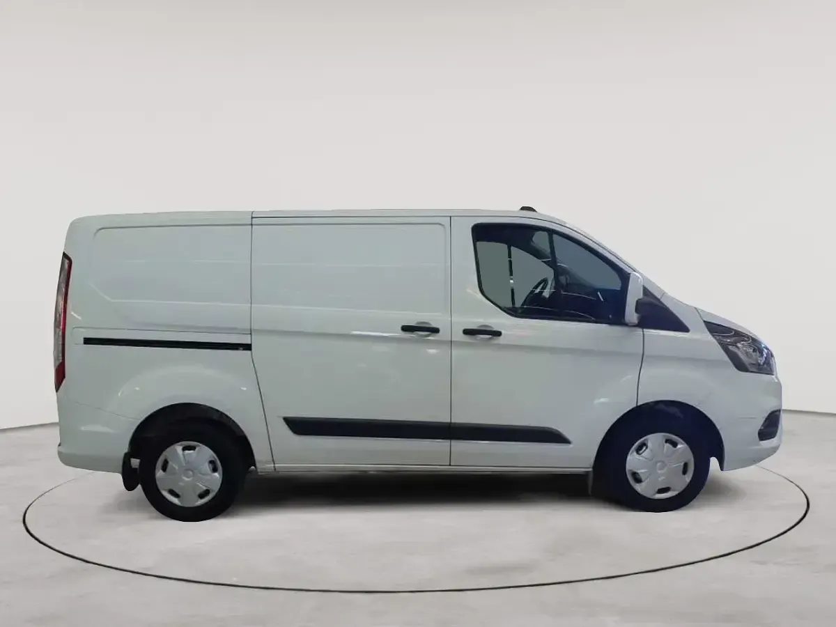 Gebraucht Ford Transit Custom Trend 130 PS (95 kW) 2022 Frostweiß Pickup