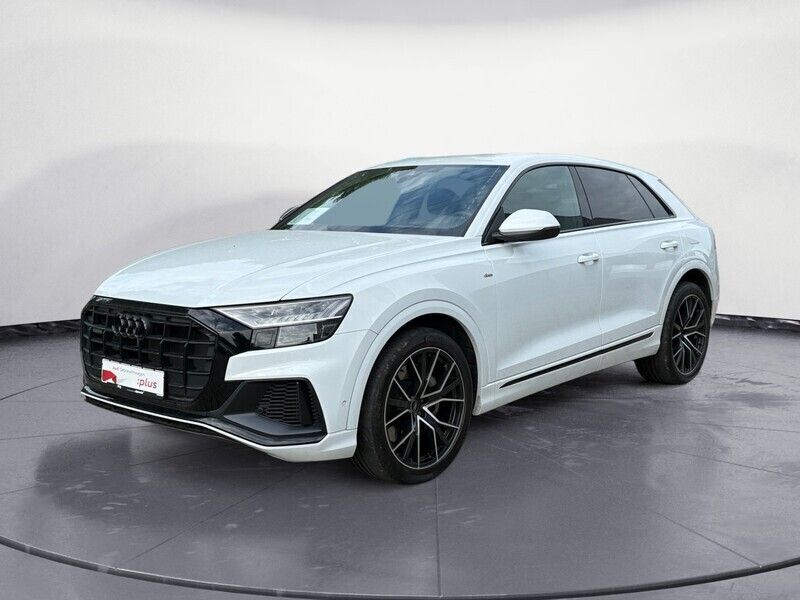 Weiß Gebraucht 2022 Audi Q8 Basis SUV | 69.960 € (Etwas zu teuer) - Bild 1/4