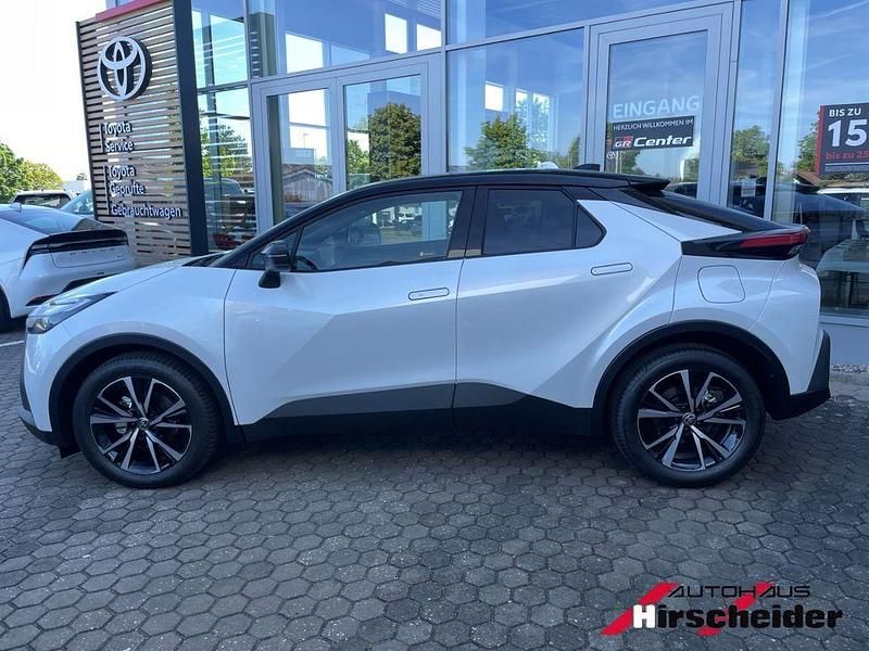 Neu Toyota C-HR 197 PS (144 kW) 2025 Weiß SUV