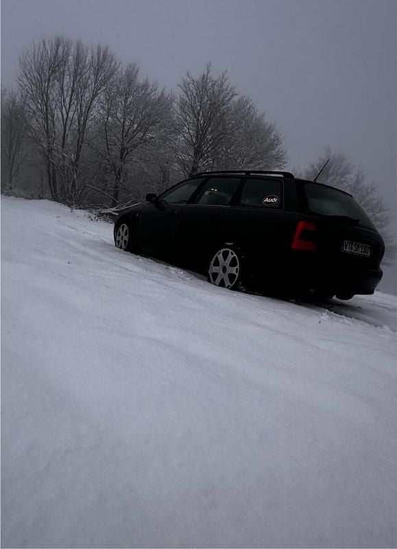 Gebraucht Audi S4 265 PS (194 kW) 1998 Grün Kombi