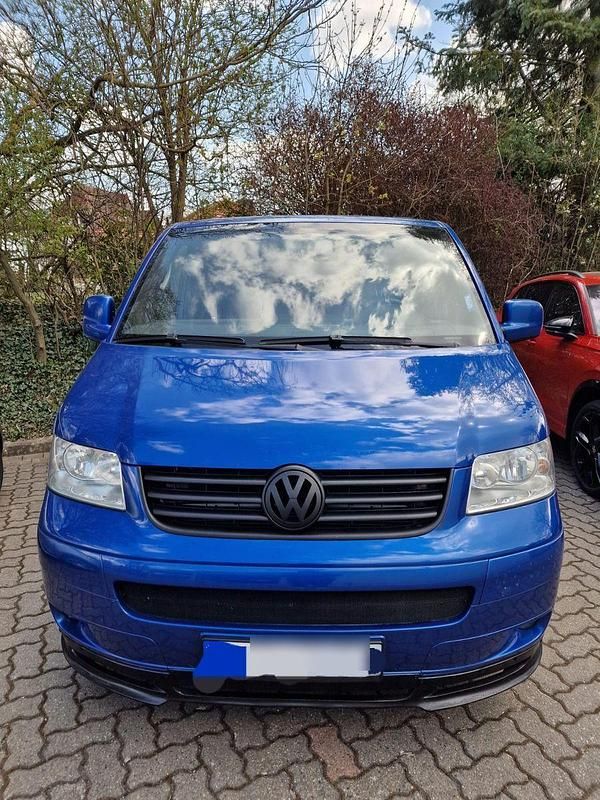 Blau Gebraucht 2003 VW Multivan Comfortline Van | 13.900 € - Bild 1/4