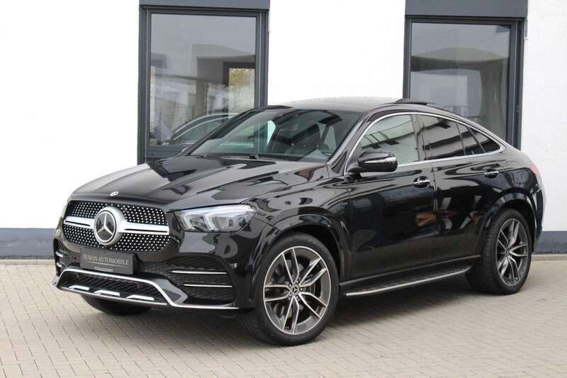 Obsidianschwarz metallic Gebraucht 2021 Mercedes GLE350e AMG Coupé | 68.900 € (Fairer Preis) - Bild 1/4